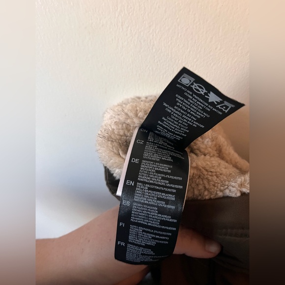 Kuhl Women’s Brown Faux Fur Hooded Projekt Jacket Size XL - Picture 3 of 4